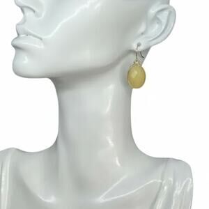 Elegant Cream and Gold-Tone Dangle Drop Earrings